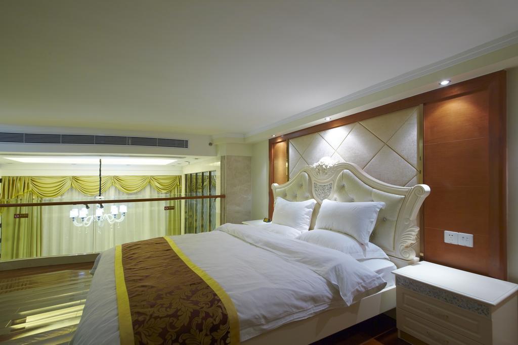 Louidon Mega Apartment Hotel Of Kam Rueng Plaza - Sunshine Apartment Kuangcsou Szoba fotó