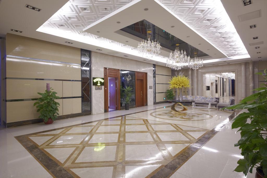 Louidon Mega Apartment Hotel Of Kam Rueng Plaza - Sunshine Apartment Kuangcsou Kültér fotó