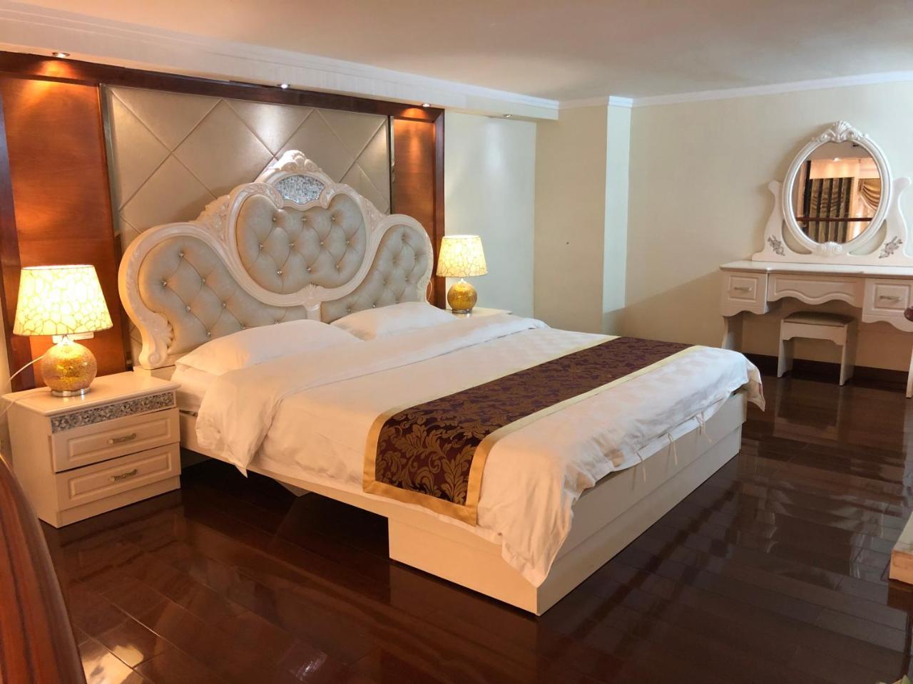 Louidon Mega Apartment Hotel Of Kam Rueng Plaza - Sunshine Apartment Kuangcsou Kültér fotó